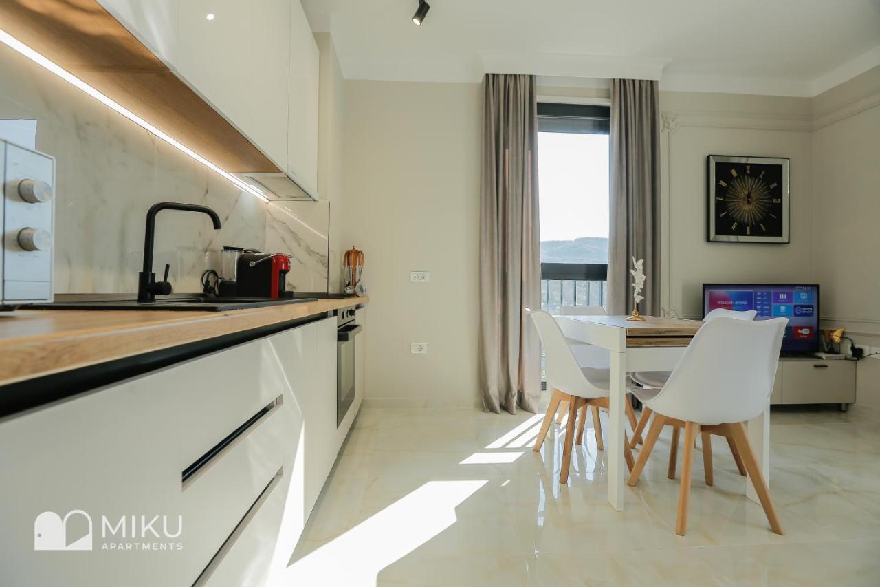 טיראנה Miku Apartment - Lovely 1 Bedroom Spectacular View מראה חיצוני תמונה